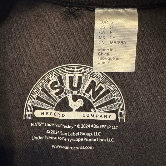 Elvis Presley Graphic T-Shirt - Picture 4 of 4